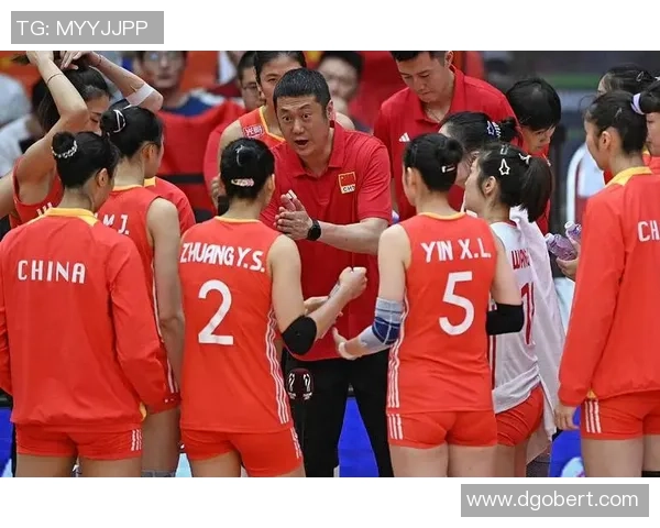 重庆排球队在全国排球意识排行榜中荣登第六名展现出强大实力与潜力 重庆排球队在全国排球意识排行榜中荣登第六名展现出强大实力与潜力