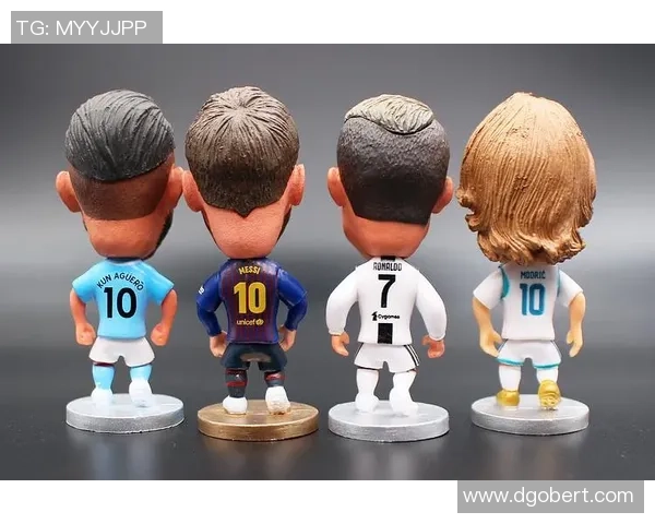 足球明星模型的精彩瞬间与魅力展现全景图片合集