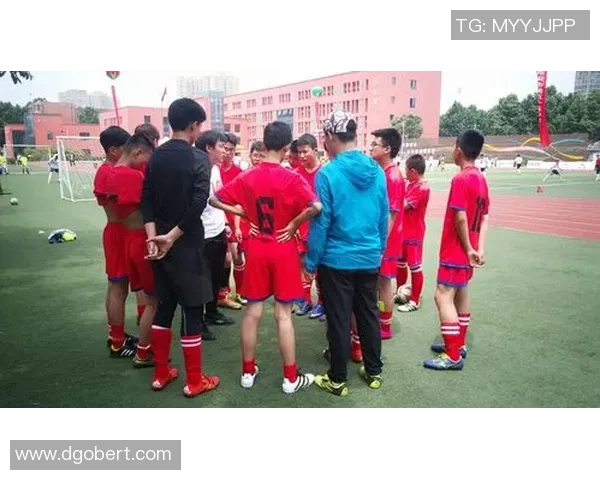 重庆篮球队与西安篮球队的速度较量赛后分析与战术反思 重庆篮球队与西安篮球队的速度较量赛后分析与战术反思