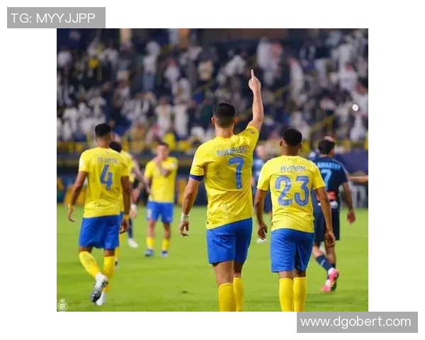 足球明星闪耀央视舞台分享成长故事与赛场背后的心路历程